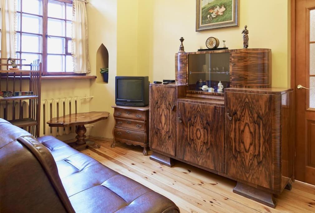 Cozy Apartment In Gothic Style House In The Heart Of The Old Town VNO Dış mekan fotoğraf